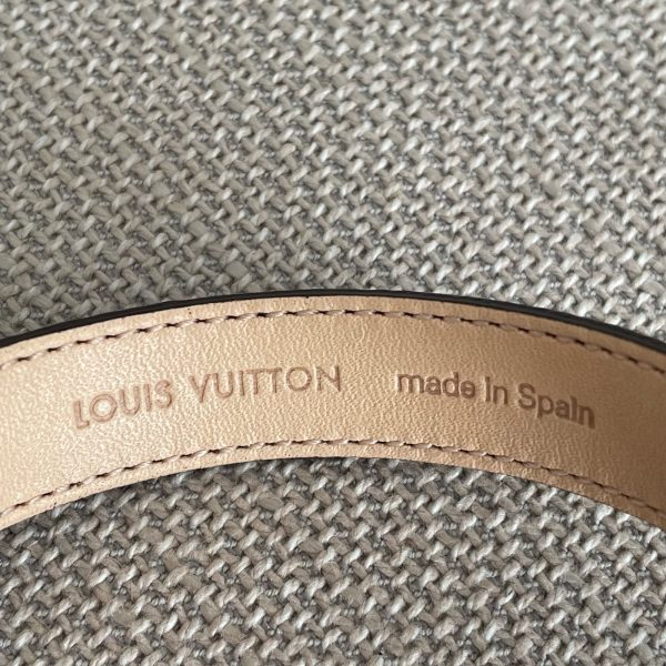 LOUIS VUITTON Bracelet Nano Monogram – Image 4