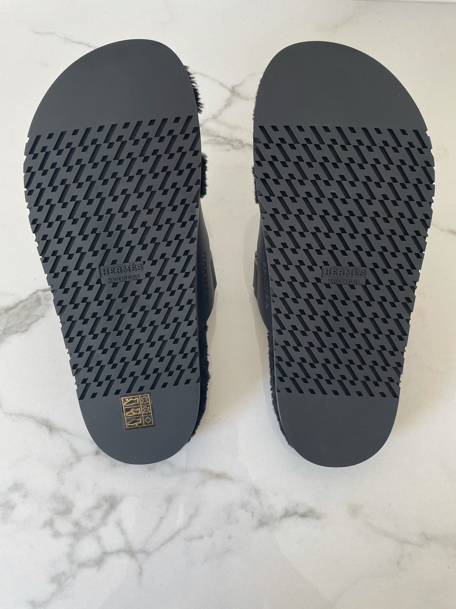 HERMÈS Chypre Sandals – Image 12