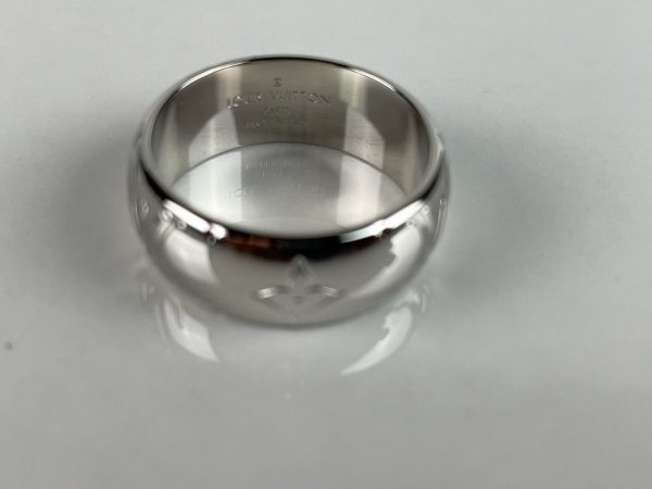LOUIS VUITTON Bague Monogram – Image 4