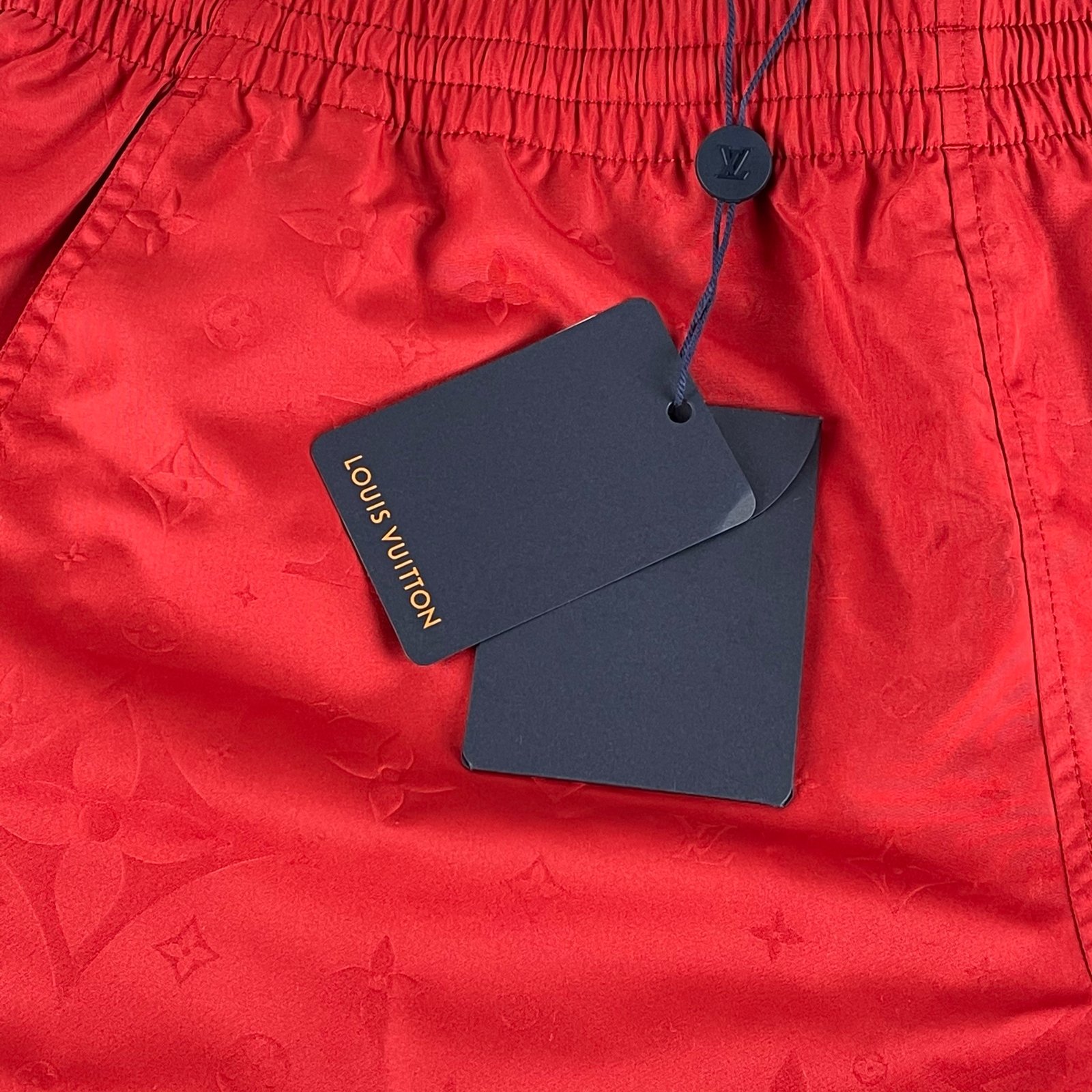 LOUIS VUITTON Louis Vuitton Short de bain Emblématique LVSE – Image 8
