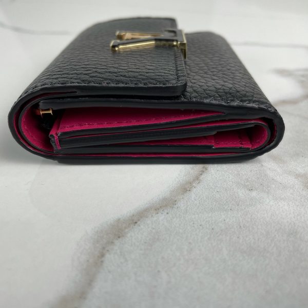 LOUIS VUITTON Capucines XS Wallet – Image 4