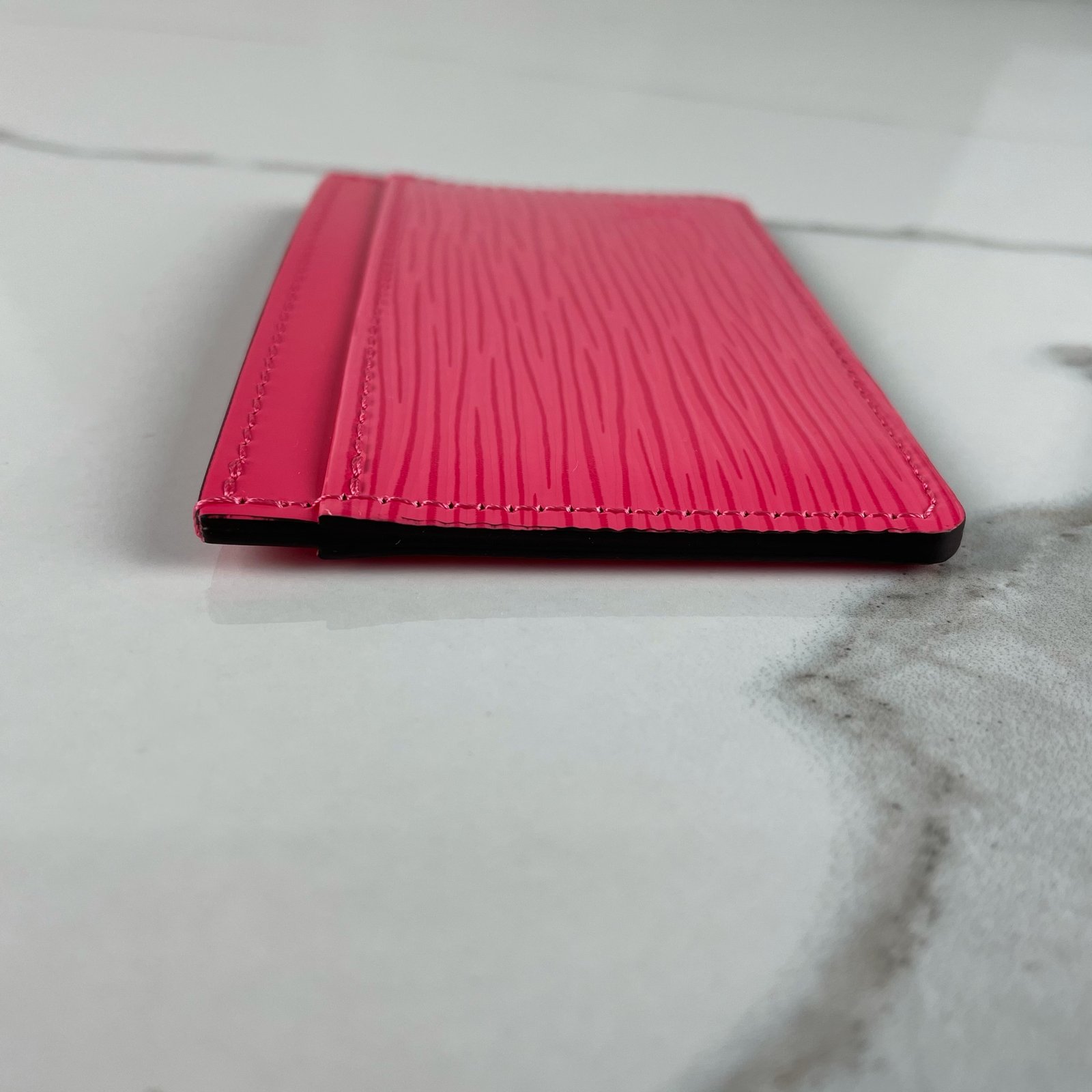 LOUIS VUITTON Card Holder – Image 6