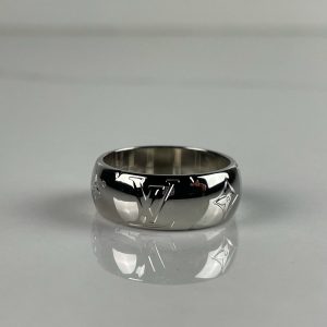 LOUIS VUITTON Bague Monogram