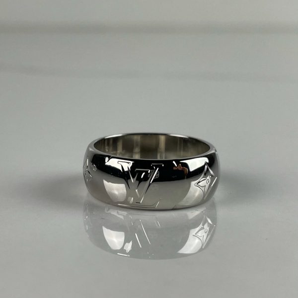 LOUIS VUITTON Bague Monogram