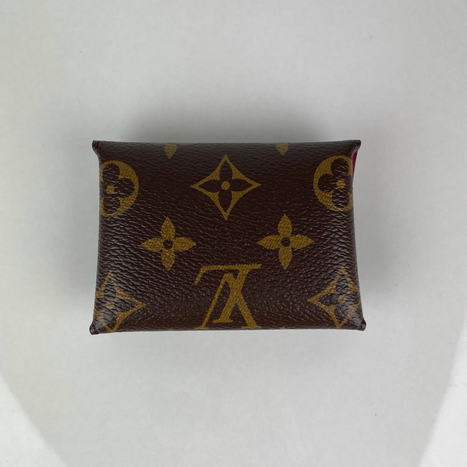 LOUIS VUITTON Pochette Kirigami – Image 3