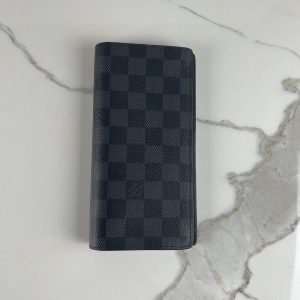 LOUIS VUITTON Brazza Wallet