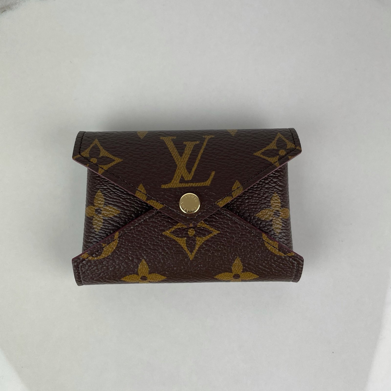 LOUIS VUITTON Pochette Kirigami