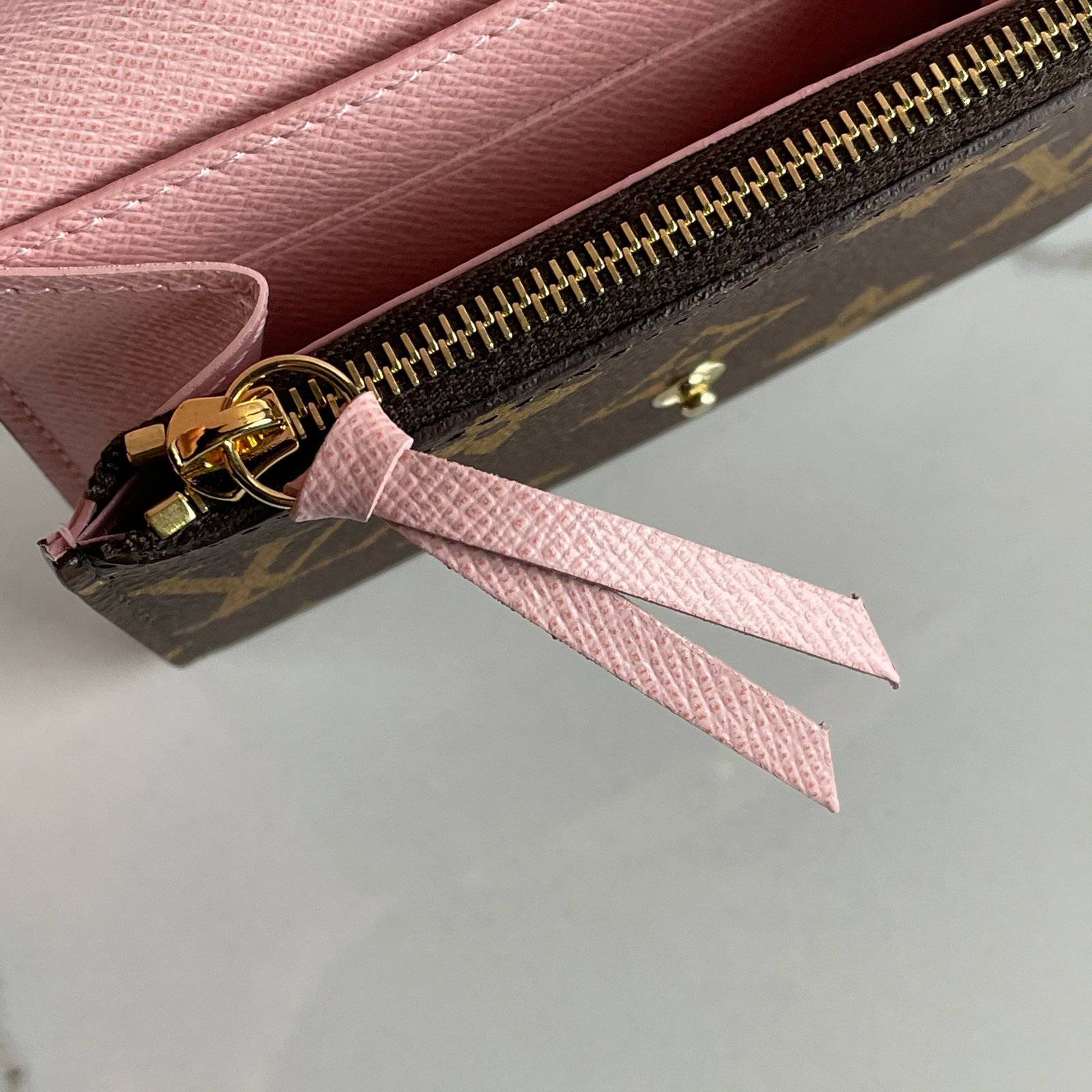 LOUIS VUITTON Porte-Monnaie Rosalie – Image 14