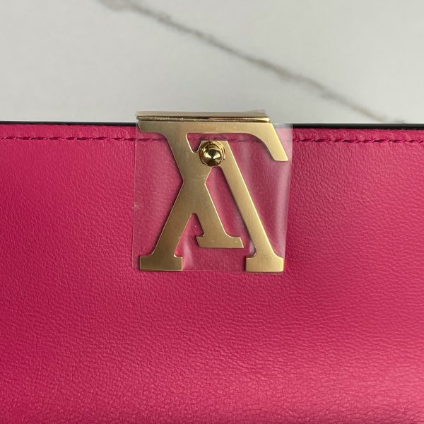 LOUIS VUITTON Capucines XS Wallet – Image 12