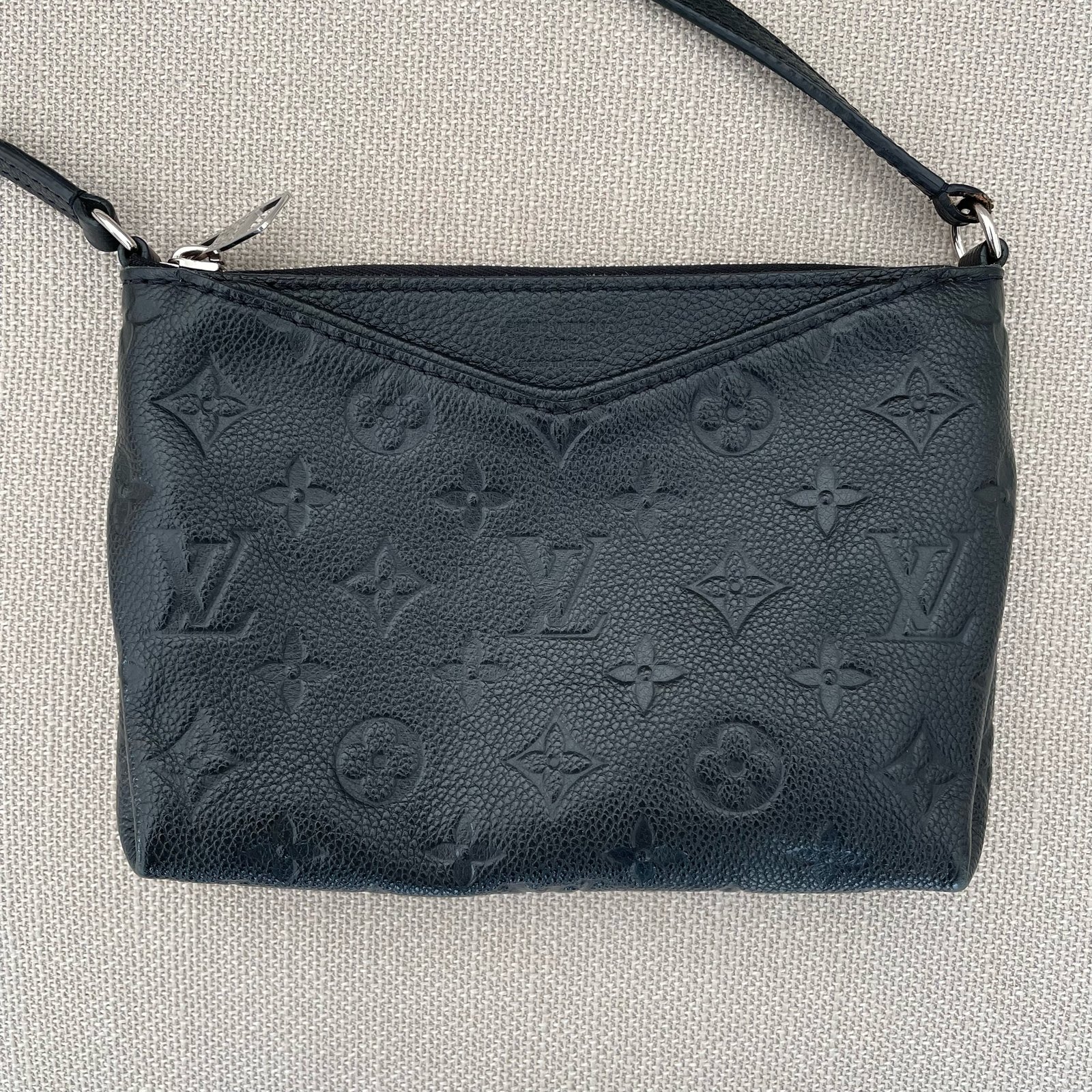 LOUIS VUITTON Pochette Pallas BB – Image 11