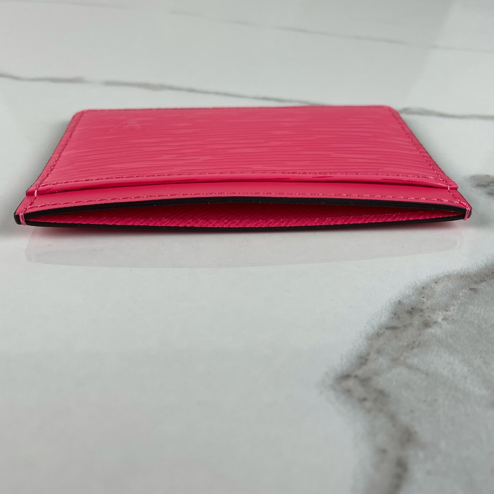 LOUIS VUITTON Card Holder – Image 9