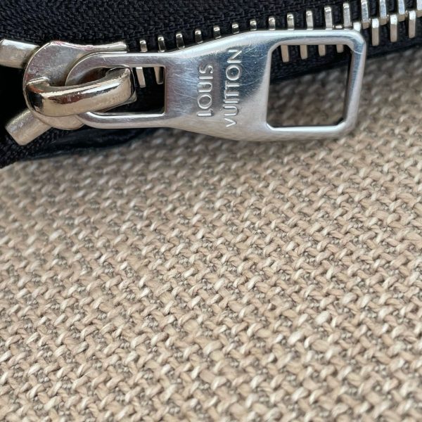 LOUIS VUITTON Pochette Pallas BB – Image 18