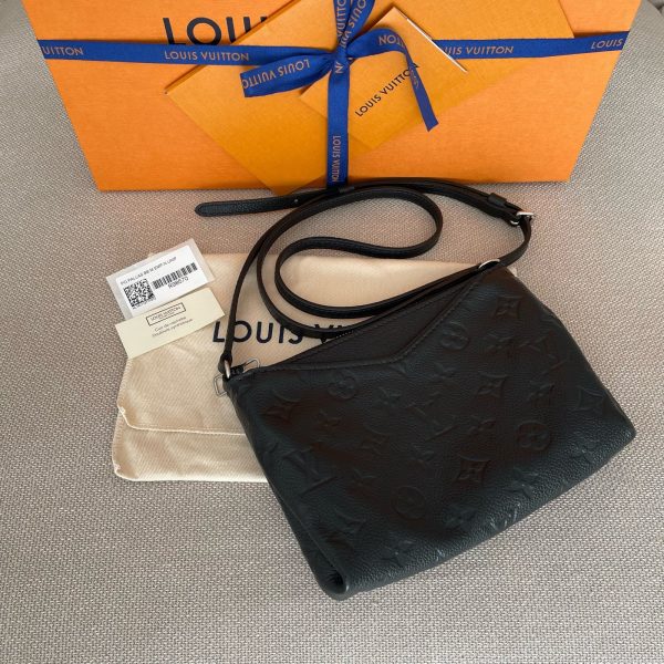 LOUIS VUITTON Pochette Pallas BB – Image 21