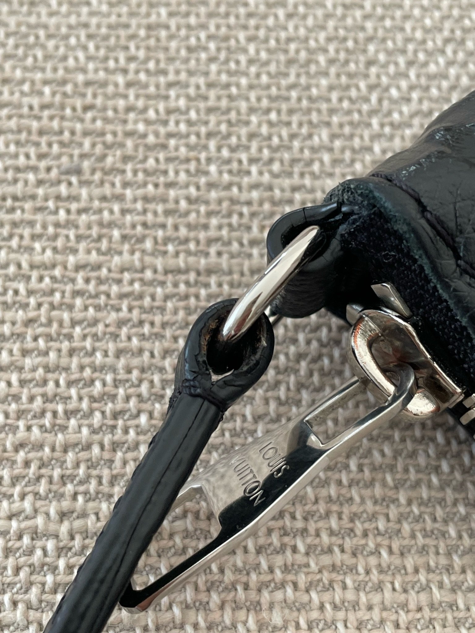 LOUIS VUITTON Pochette Pallas BB – Image 5
