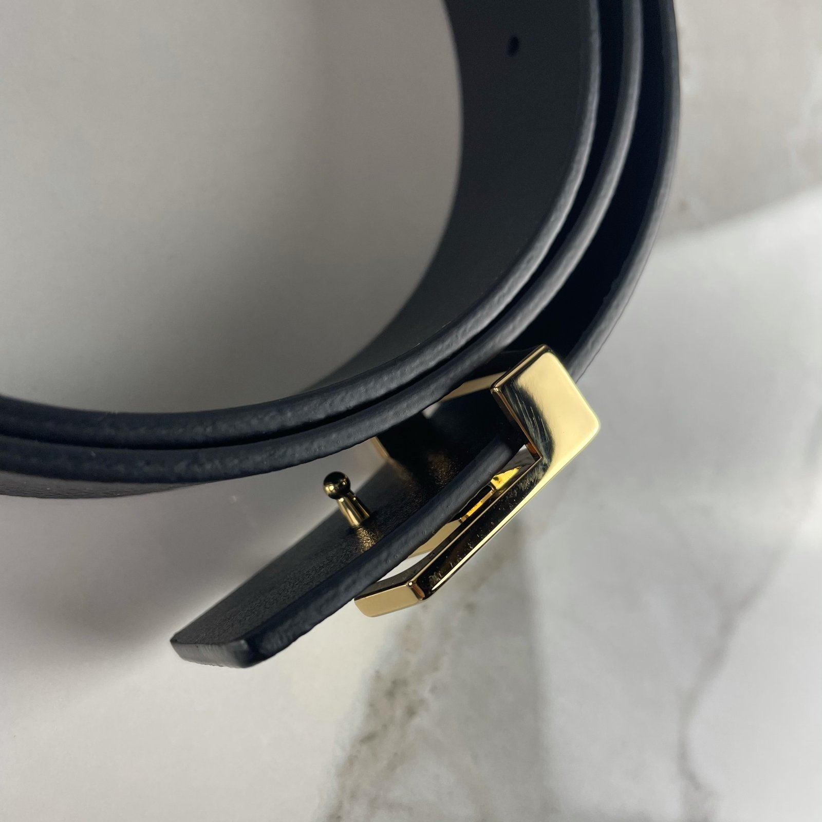 LOUIS VUITTON Ceinture LV Iconic 30 mm Réversible – Image 10