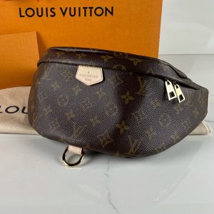LOUIS VUITTON Bumbag