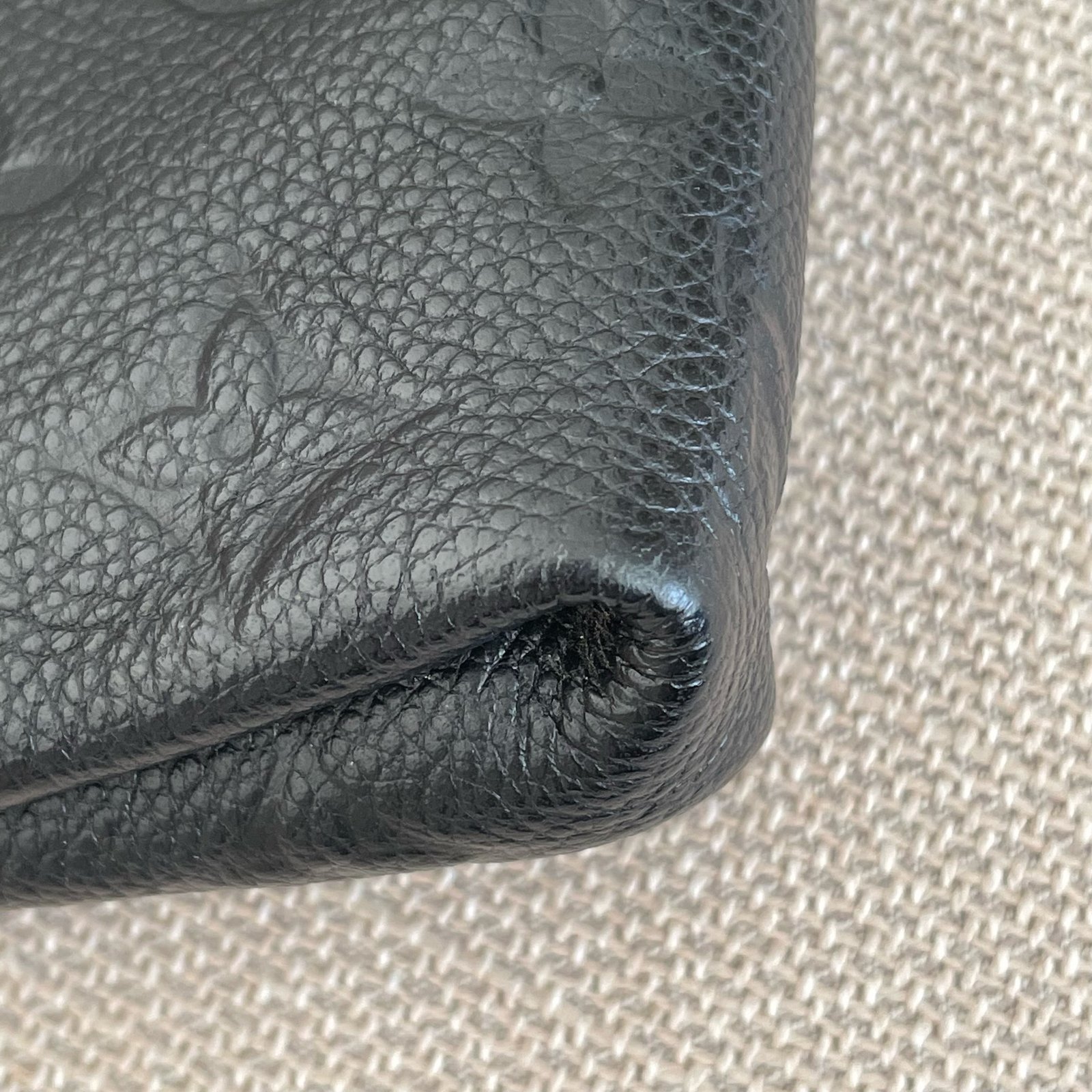 LOUIS VUITTON Pochette Pallas BB – Image 23