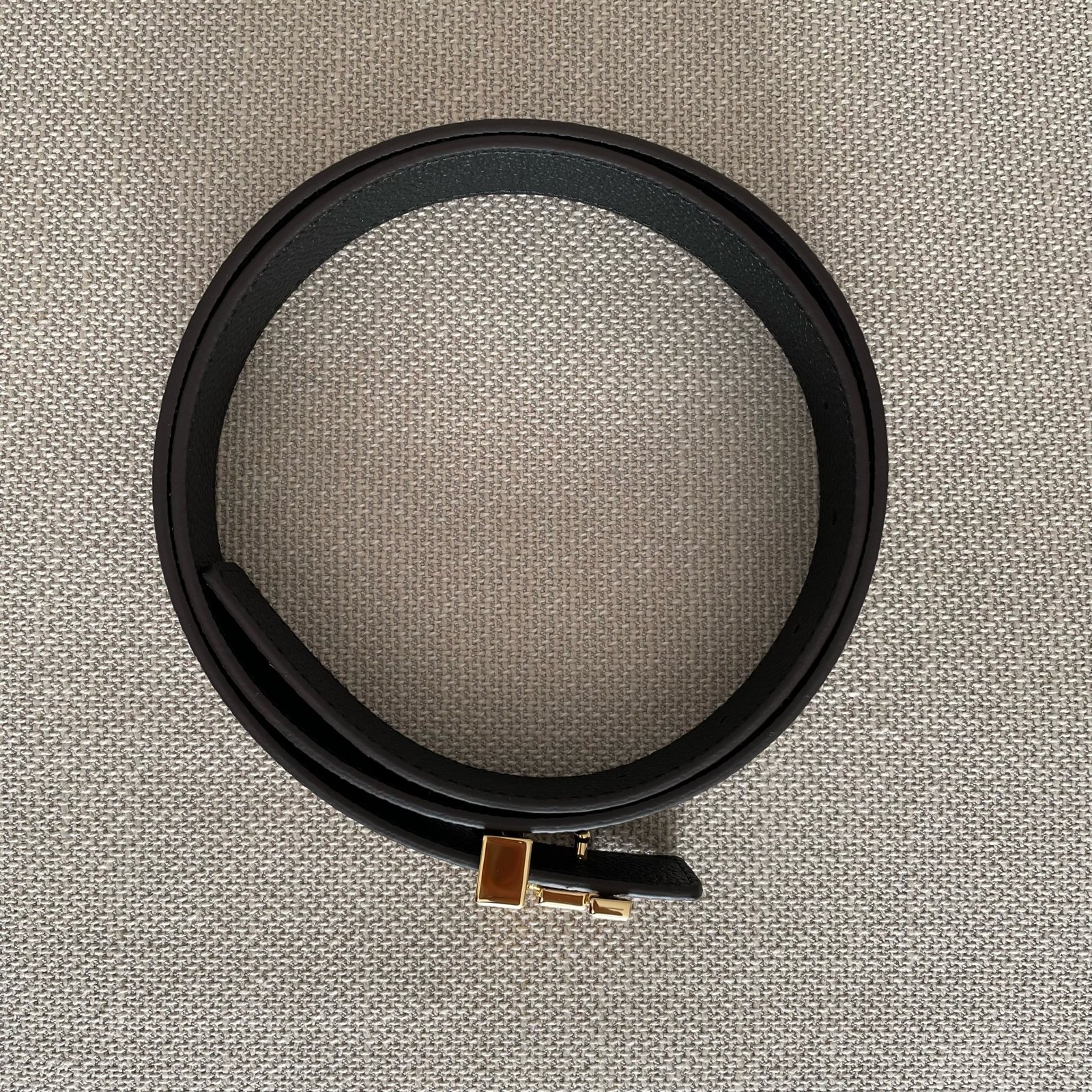LOUIS VUITTON Ceinture LV Iconic 25 mm Réversible – Image 9