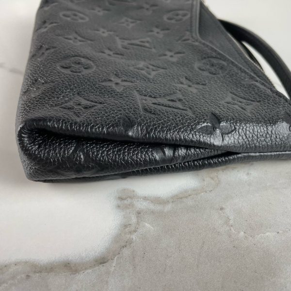 LOUIS VUITTON Pochette Pallas – Image 7