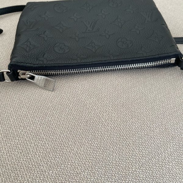 LOUIS VUITTON Pochette Pallas BB – Image 13