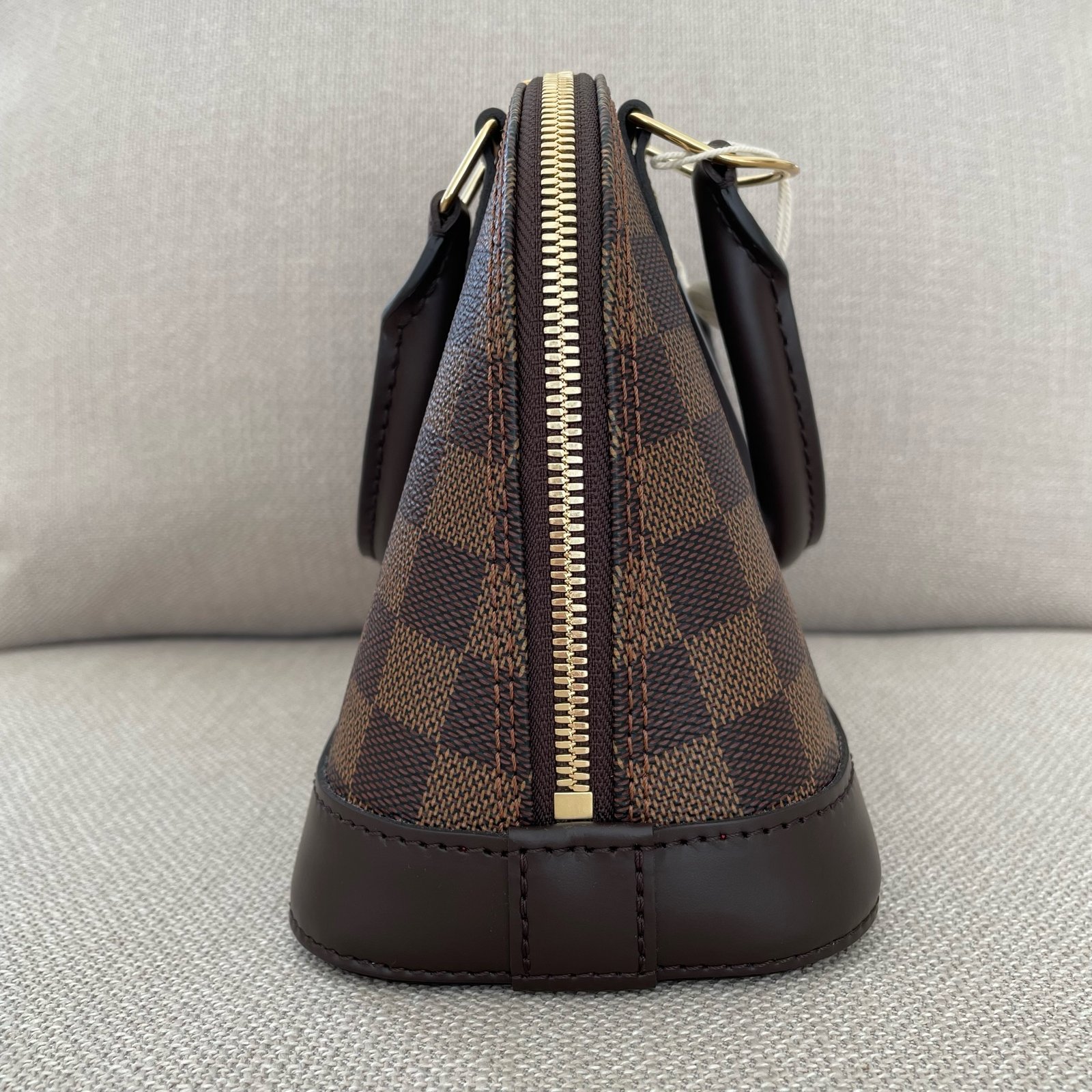 LOUIS VUITTON Alma BB – Image 4