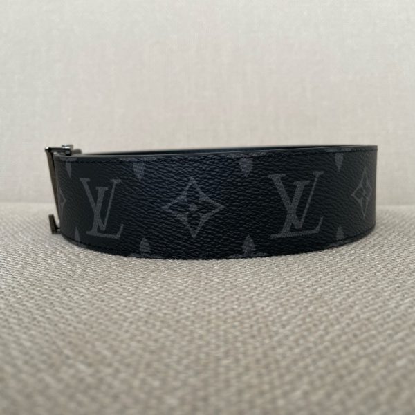 LOUIS VUITTON Ceinture LV Initiales 40 mm Réversible – Image 9