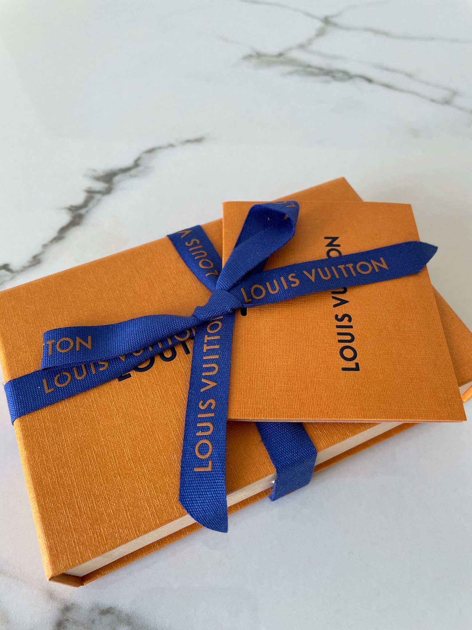 LOUIS VUITTON Pochette Kirigami – Image 2