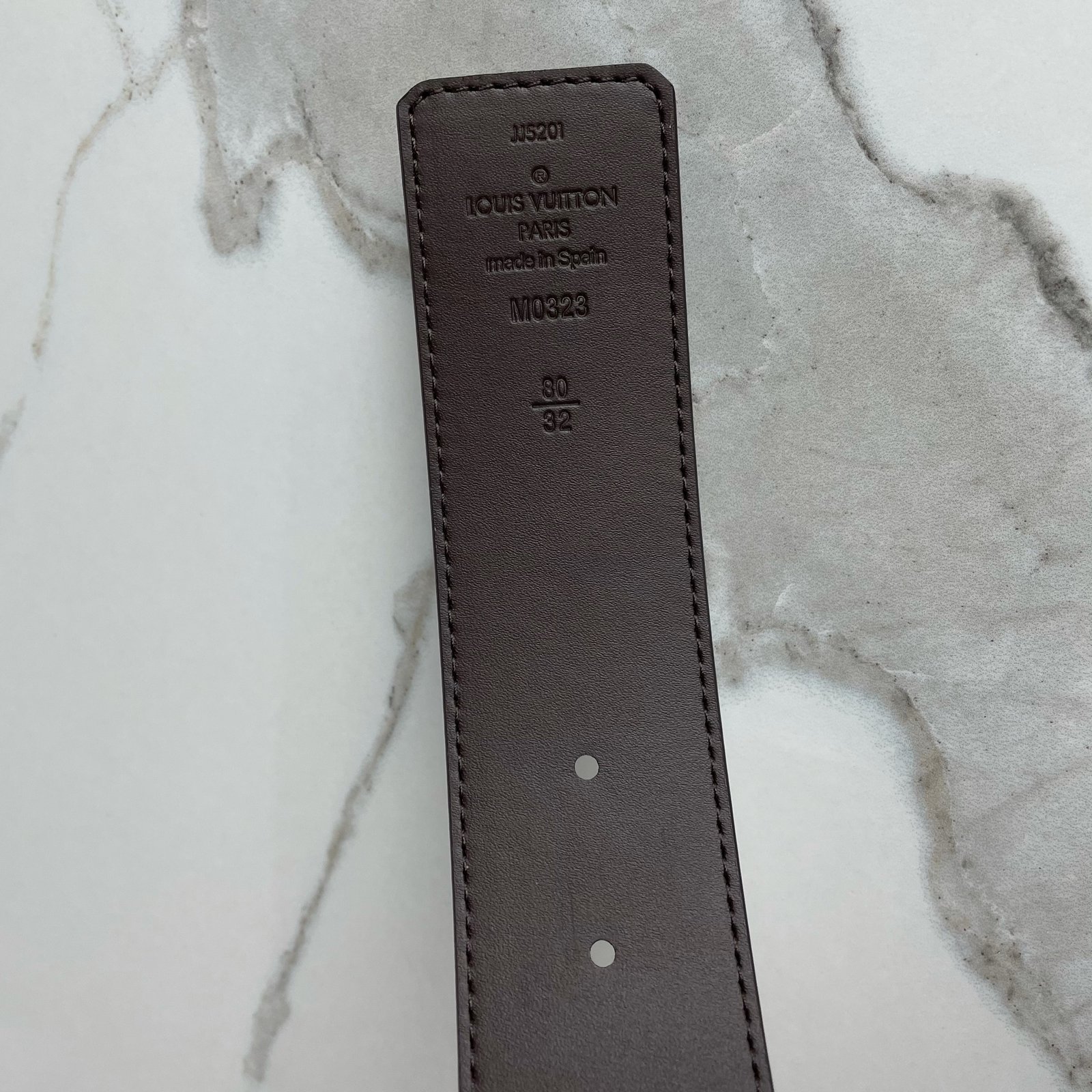 LOUIS VUITTON Ceinture LV Initiales 40 mm Réversible – Image 9