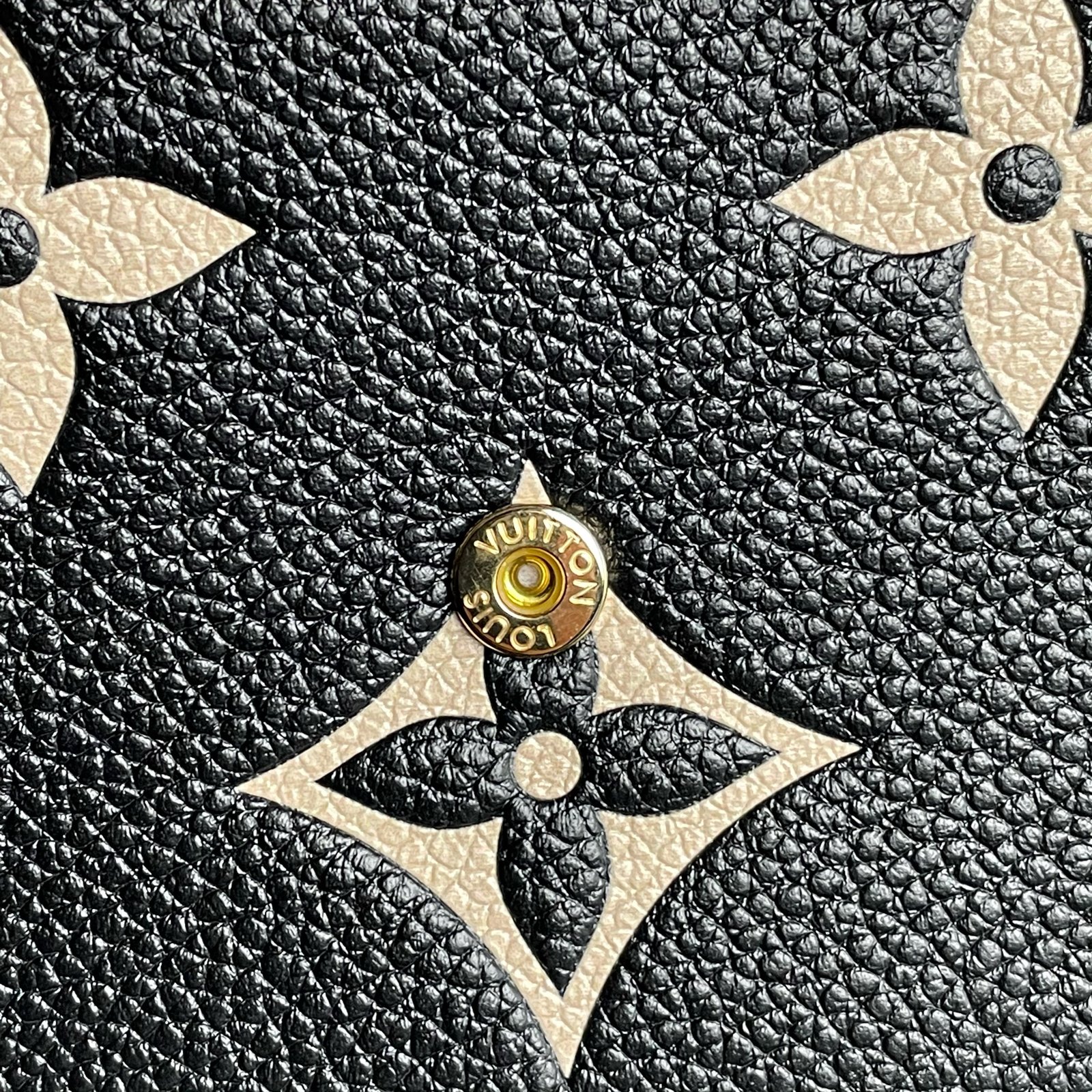 LOUIS VUITTON Pochette Félicie – Image 6