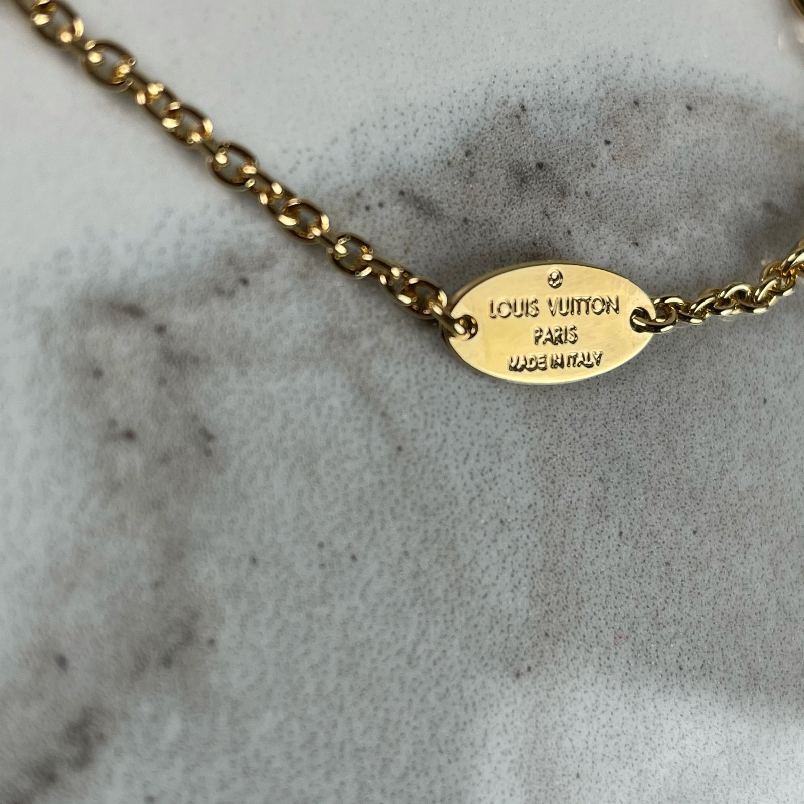 LOUIS VUITTON Bracelet LV Iconic – Image 11