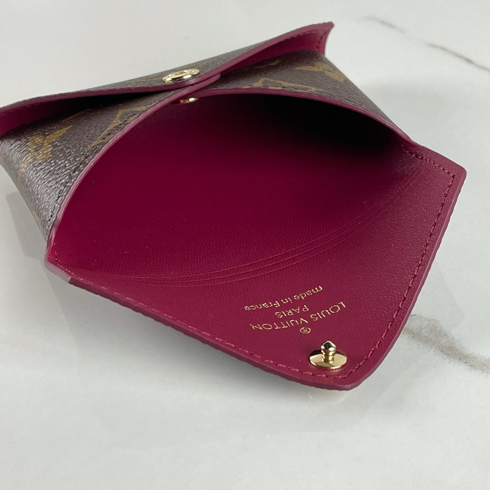 LOUIS VUITTON Pochette Kirigami – Image 10
