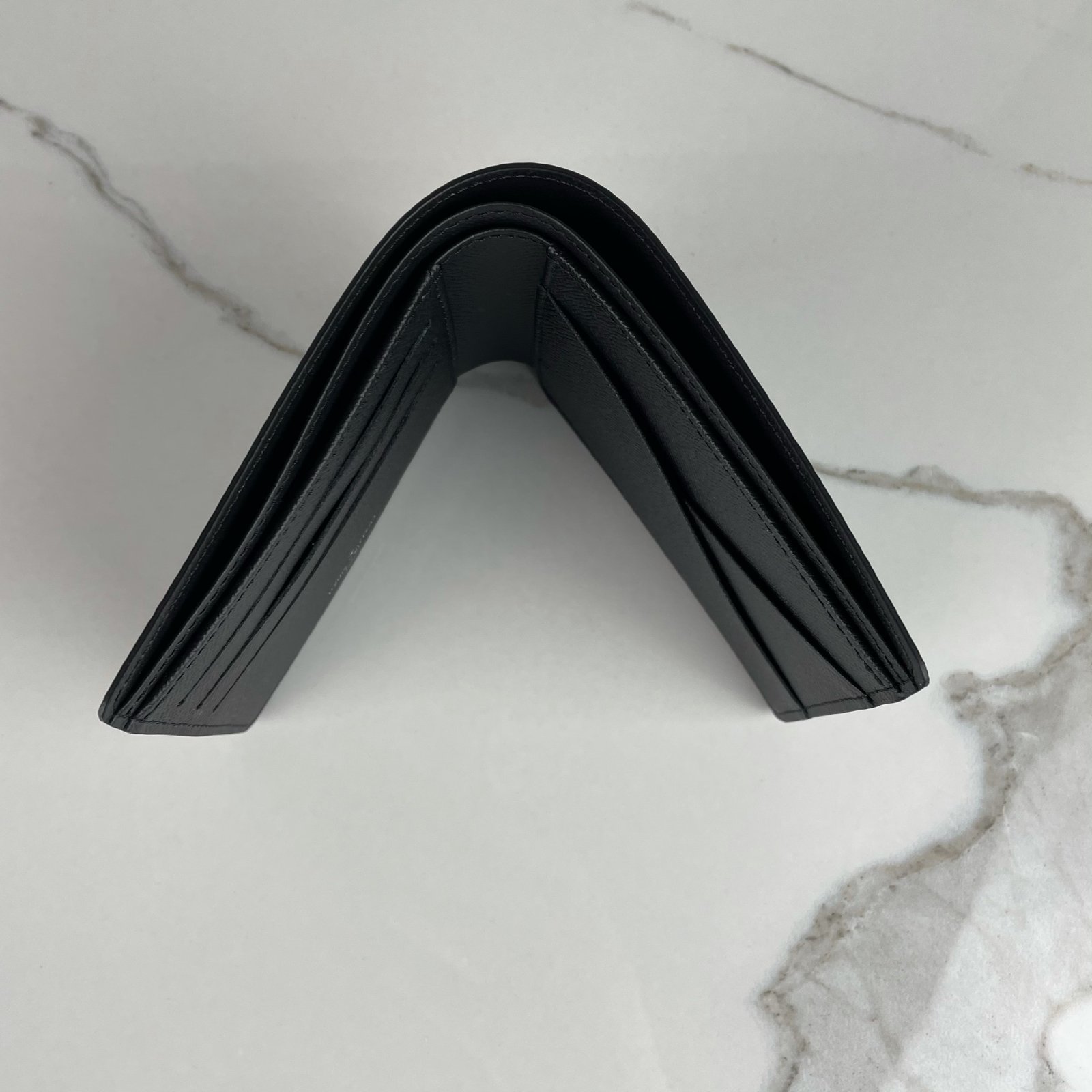 LOUIS VUITTON Portefeuille Multiple – Image 10