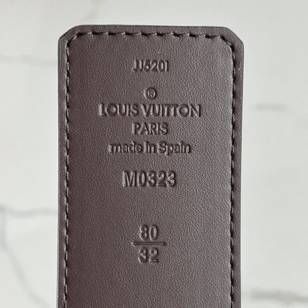 LOUIS VUITTON Ceinture LV Initiales 40 mm Réversible – Image 8