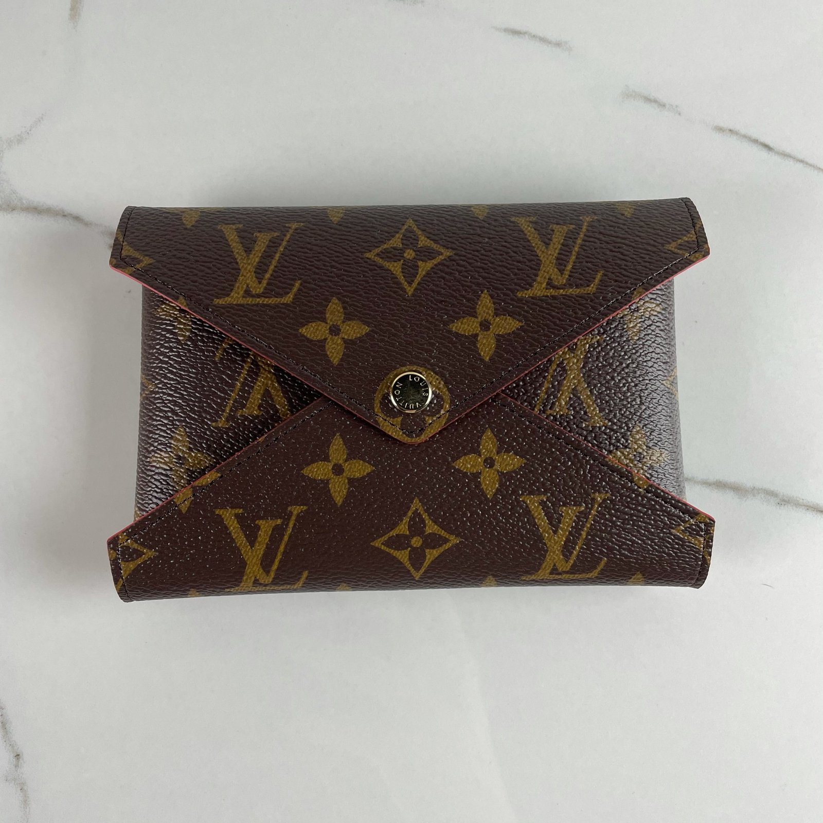 LOUIS VUITTON Pochette Kirigami