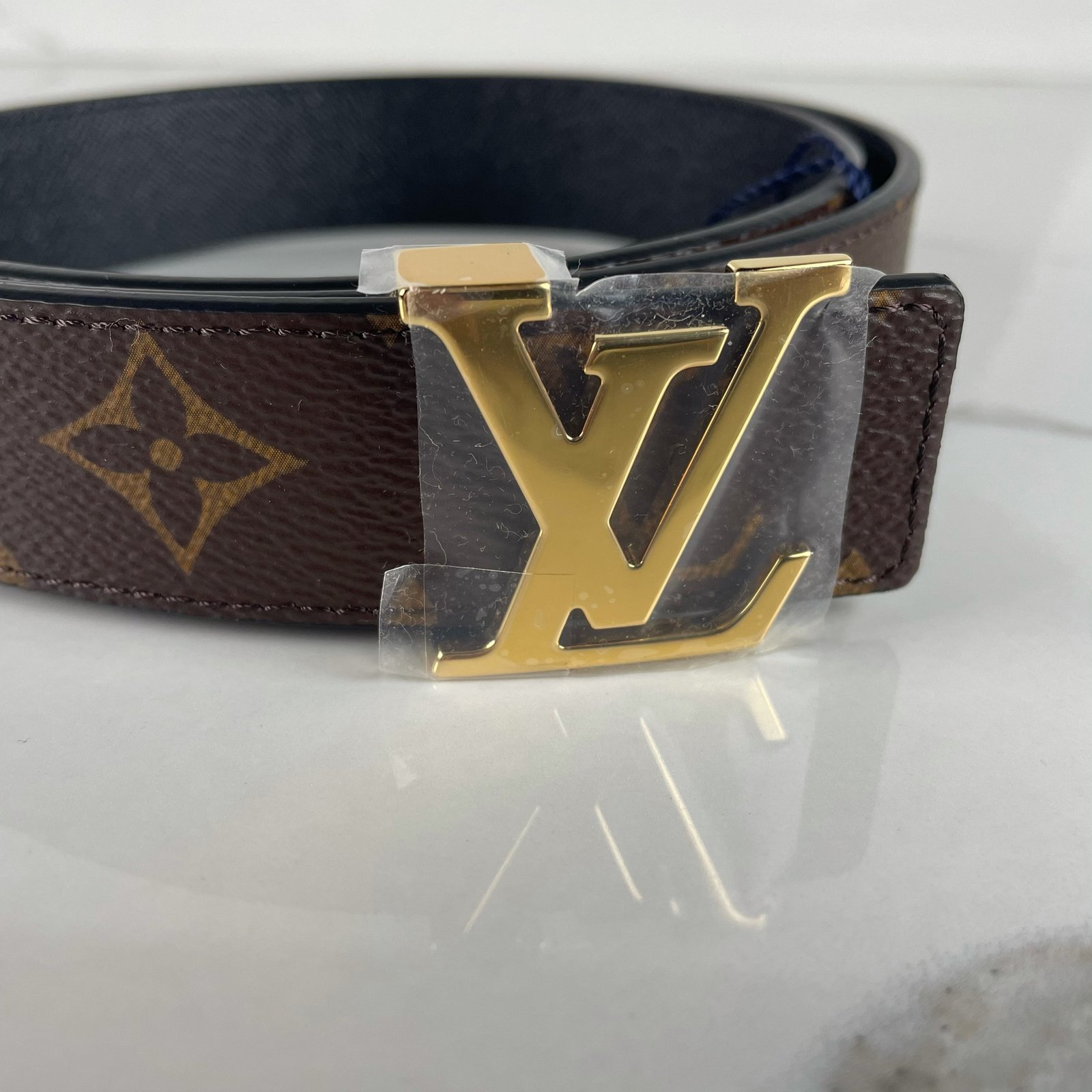 LOUIS VUITTON Ceinture LV 30 Monogram Réversible – Image 4