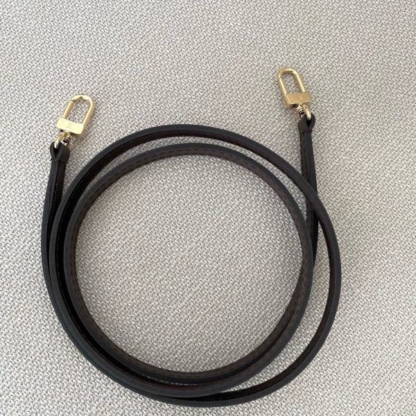 LOUIS VUITTON Alma BB – Image 15