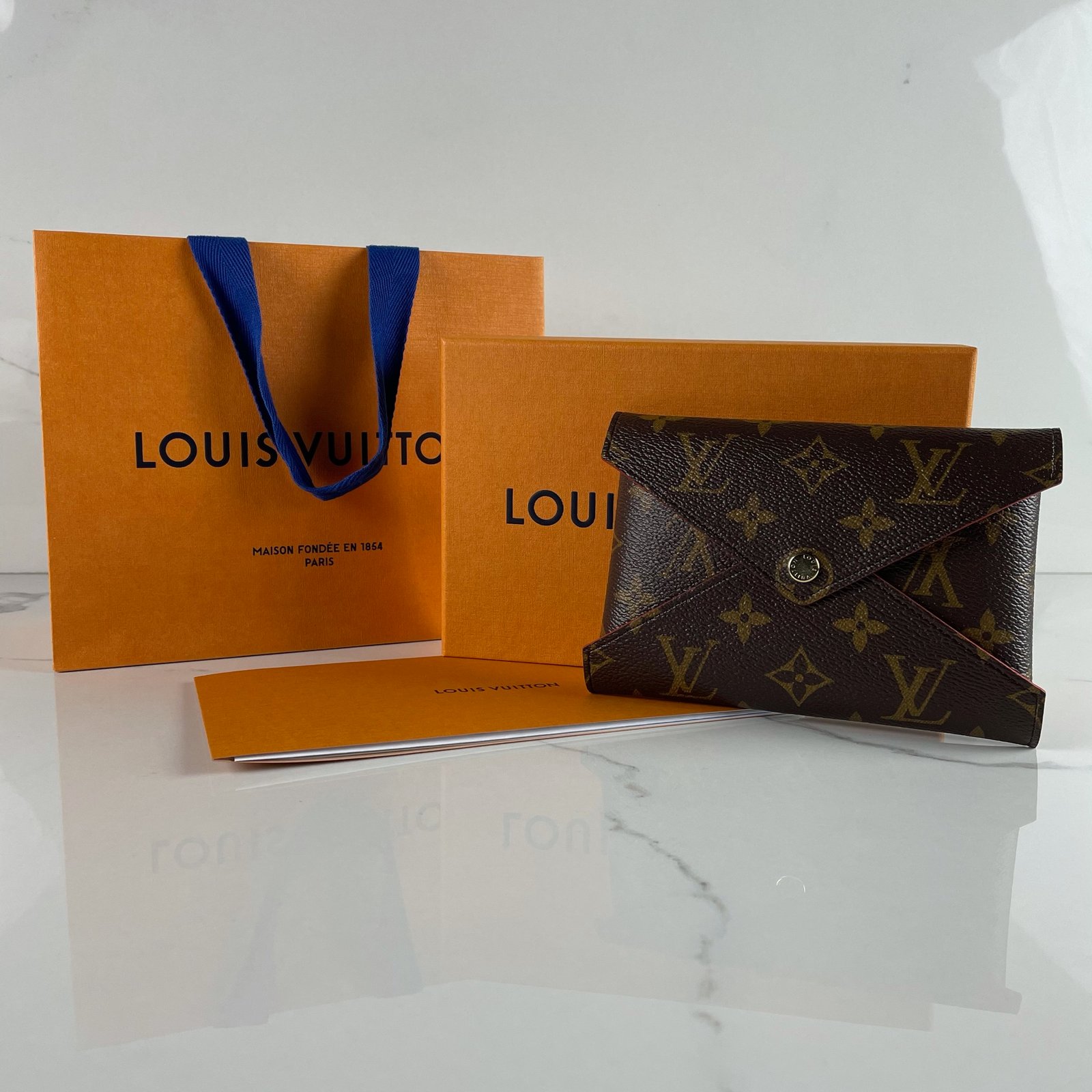 LOUIS VUITTON Pochette Kirigami – Image 2