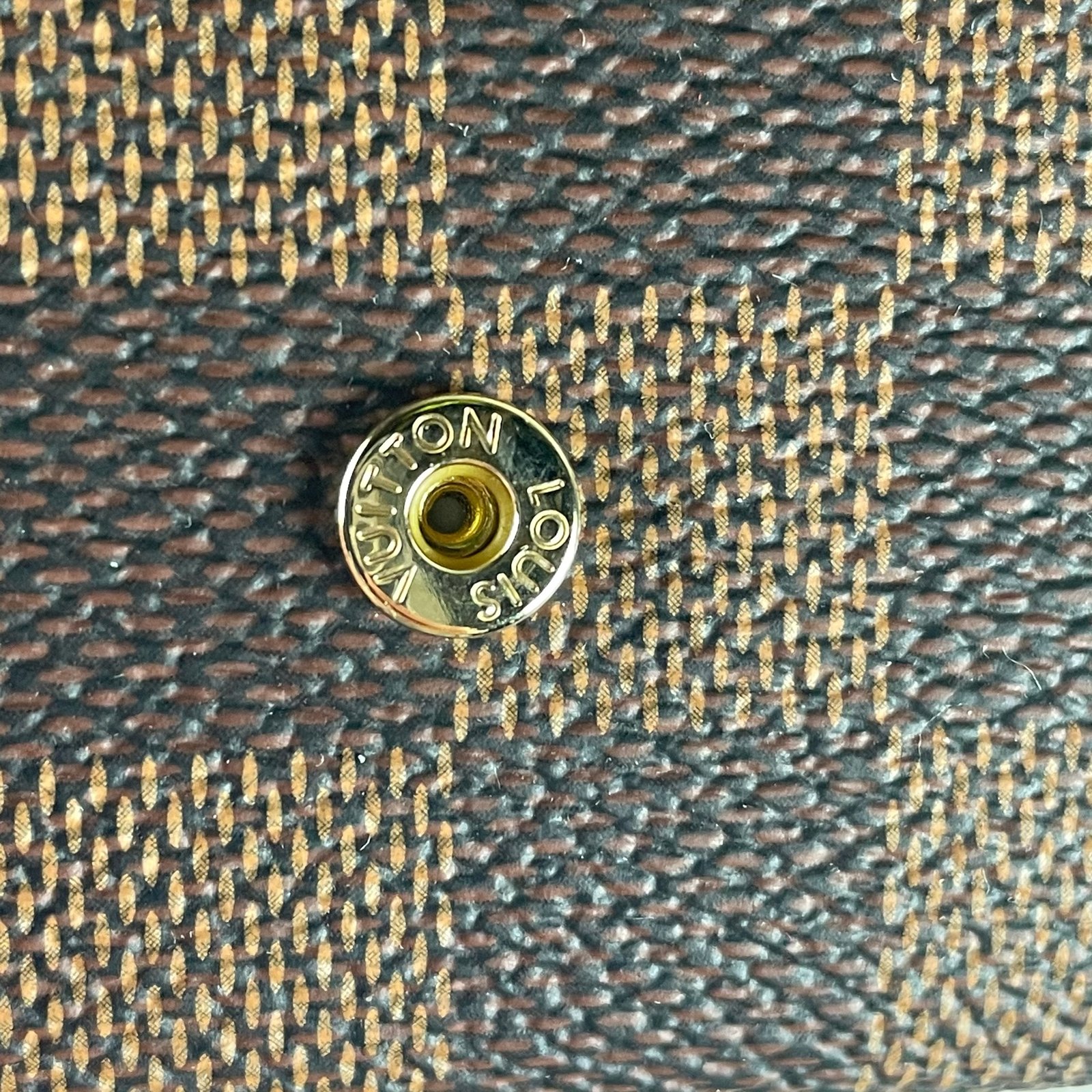 LOUIS VUITTON Multiclés 6 – Image 9