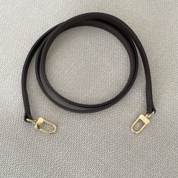 LOUIS VUITTON Alma BB – Image 18