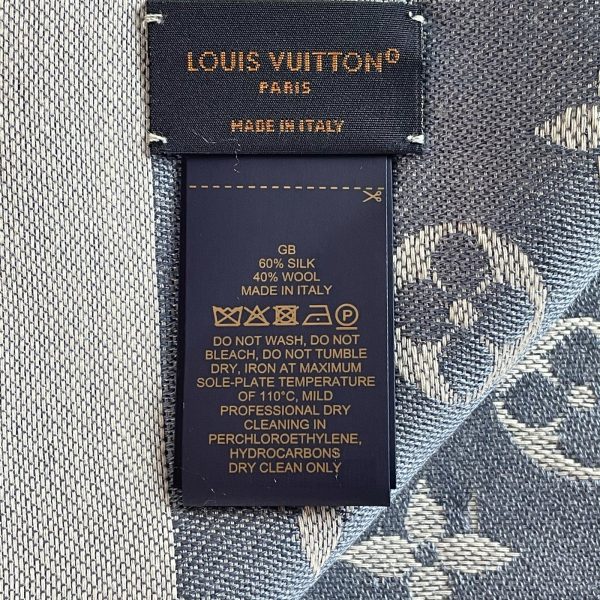 LOUIS VUITTON Châle Monogram Denim – Image 5