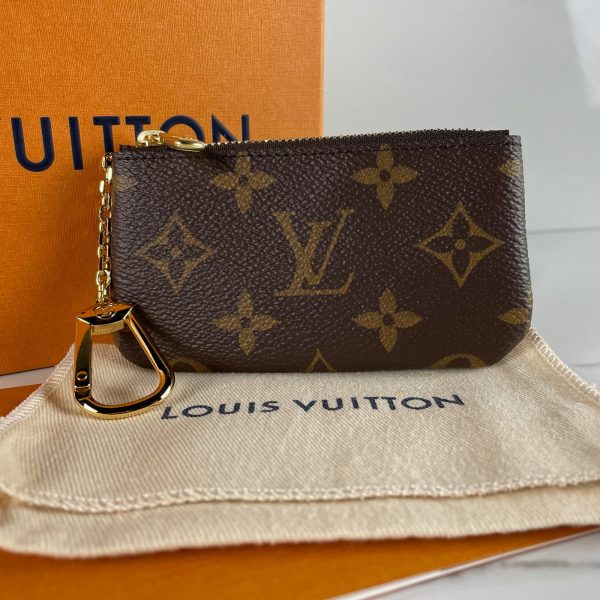 LOUIS VUITTON Pochette Clés – Image 3