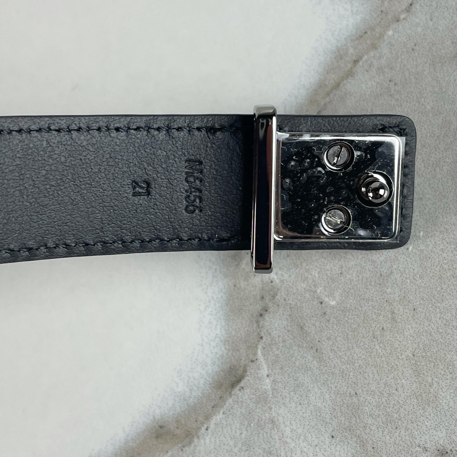 LOUIS VUITTON Bracelet LV Slim – Image 9