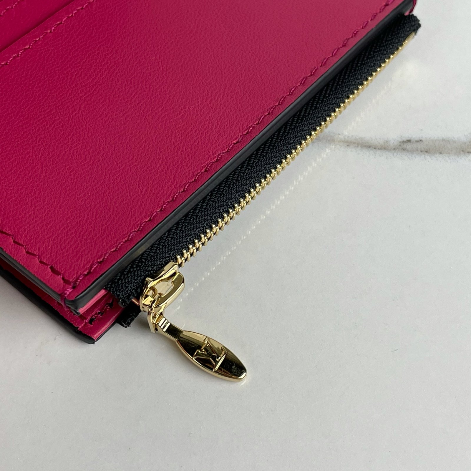LOUIS VUITTON Capucines XS Wallet – Image 14