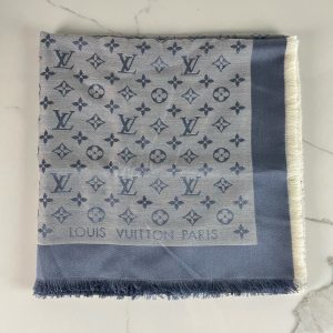 LOUIS VUITTON Châle Monogram Denim