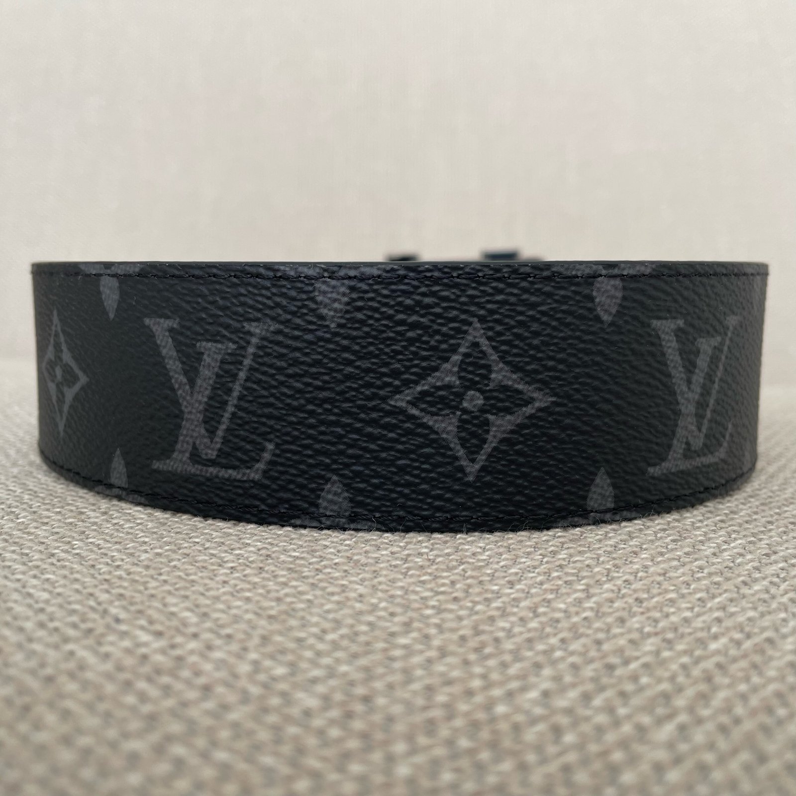LOUIS VUITTON Ceinture LV Initiales 40 mm Réversible – Image 8
