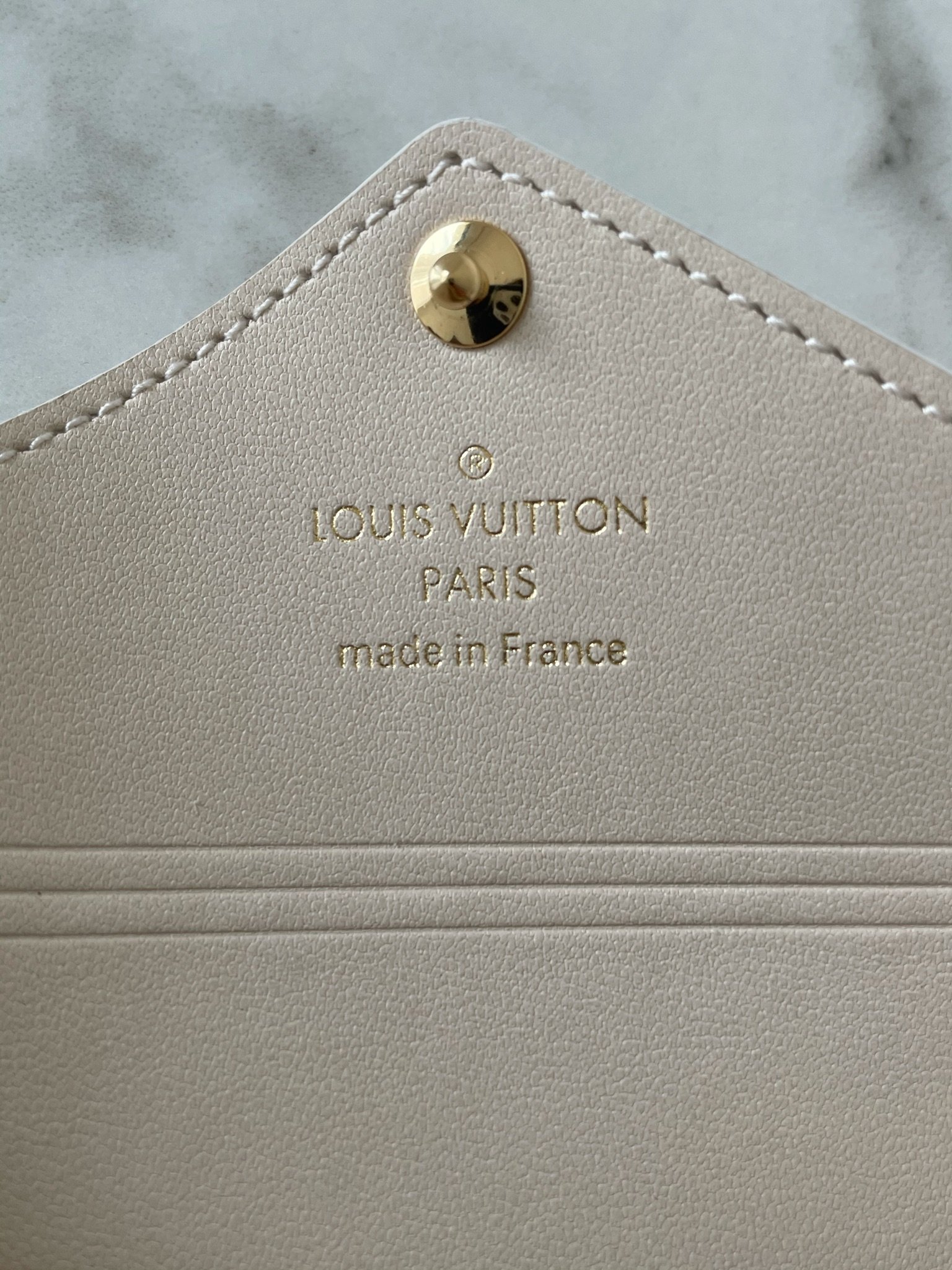 LOUIS VUITTON Pochette Kirigami – Image 9