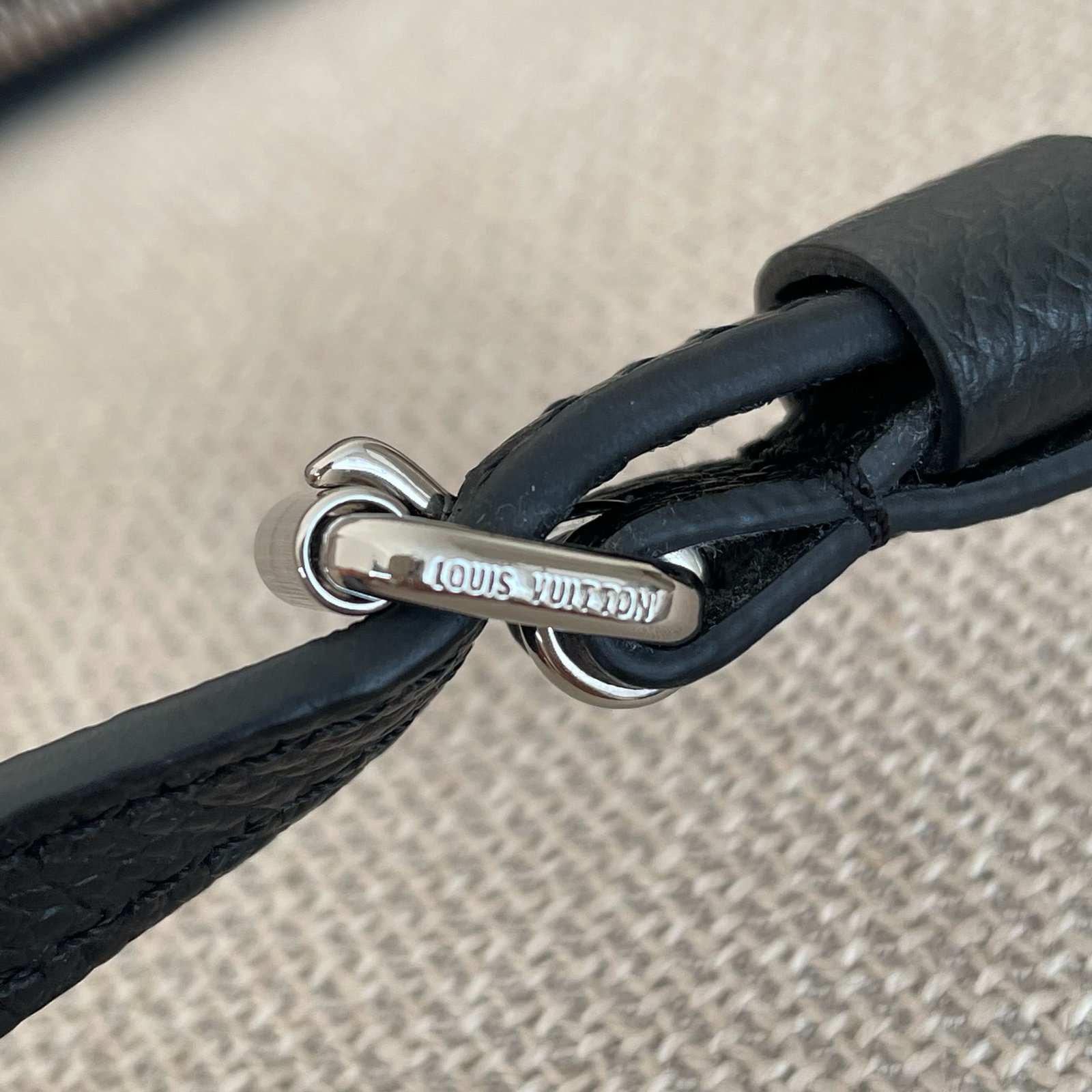 LOUIS VUITTON Pochette Pallas BB – Image 34