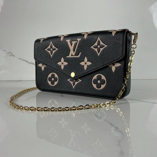 LOUIS VUITTON Pochette Félicie