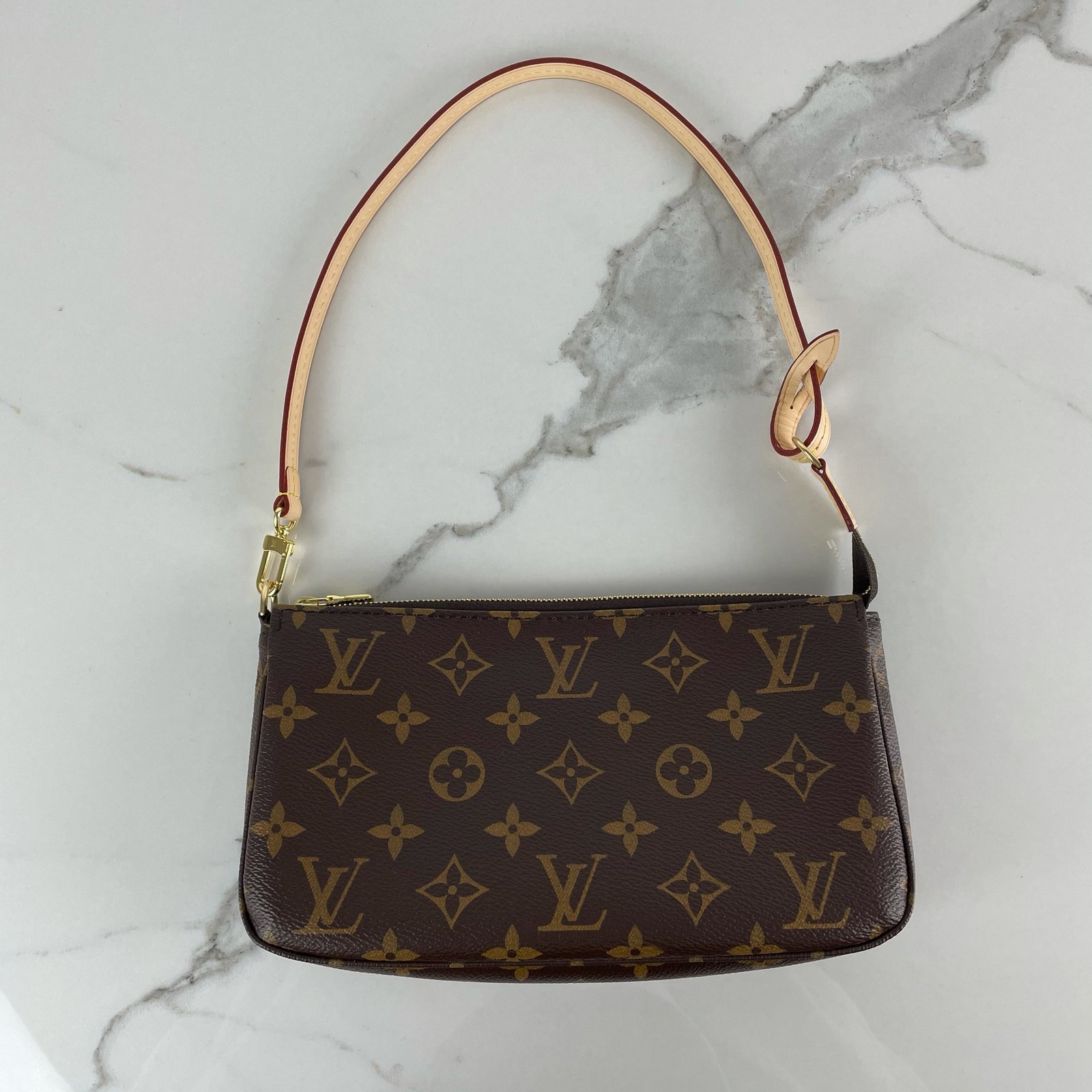 LOUIS VUITTON Pochette Accessoires NM