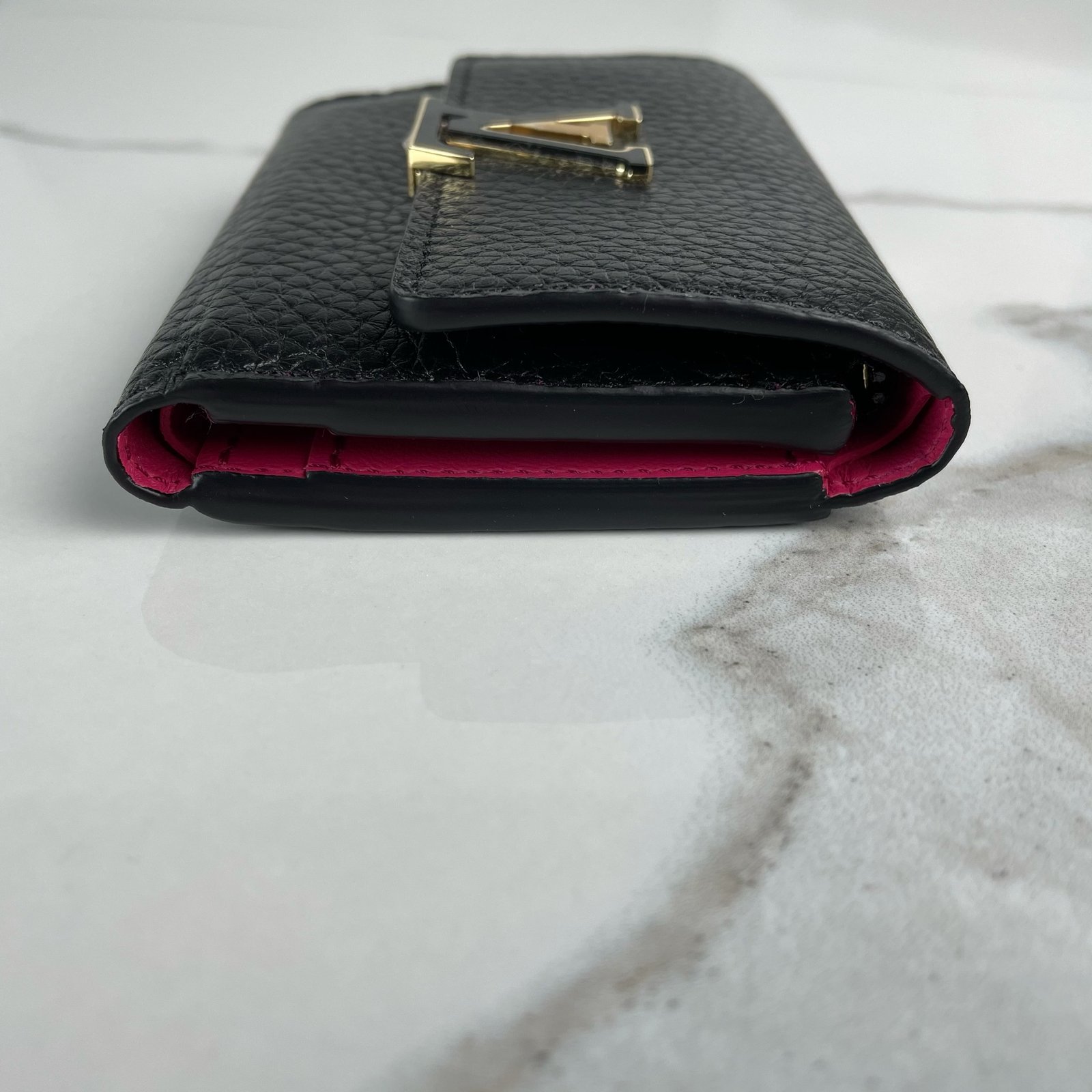 LOUIS VUITTON Capucines XS Wallet – Image 6